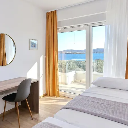 Villa Palace - Crowonder Luxury Rent