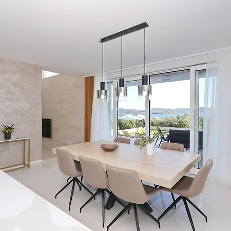 Palace - Crowonder Luxury Rent Villa Sveti Filip i Jakov