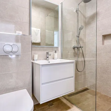 Palace - Crowonder Luxury Rent *