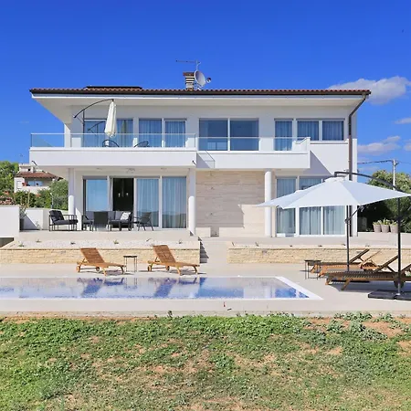 Villa Palace - Crowonder Luxury Rent *